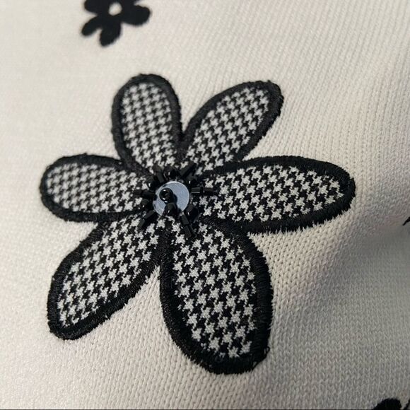 Alfred Dunner Floral Mod 60s style sweater flower power - Picture 11 of 13